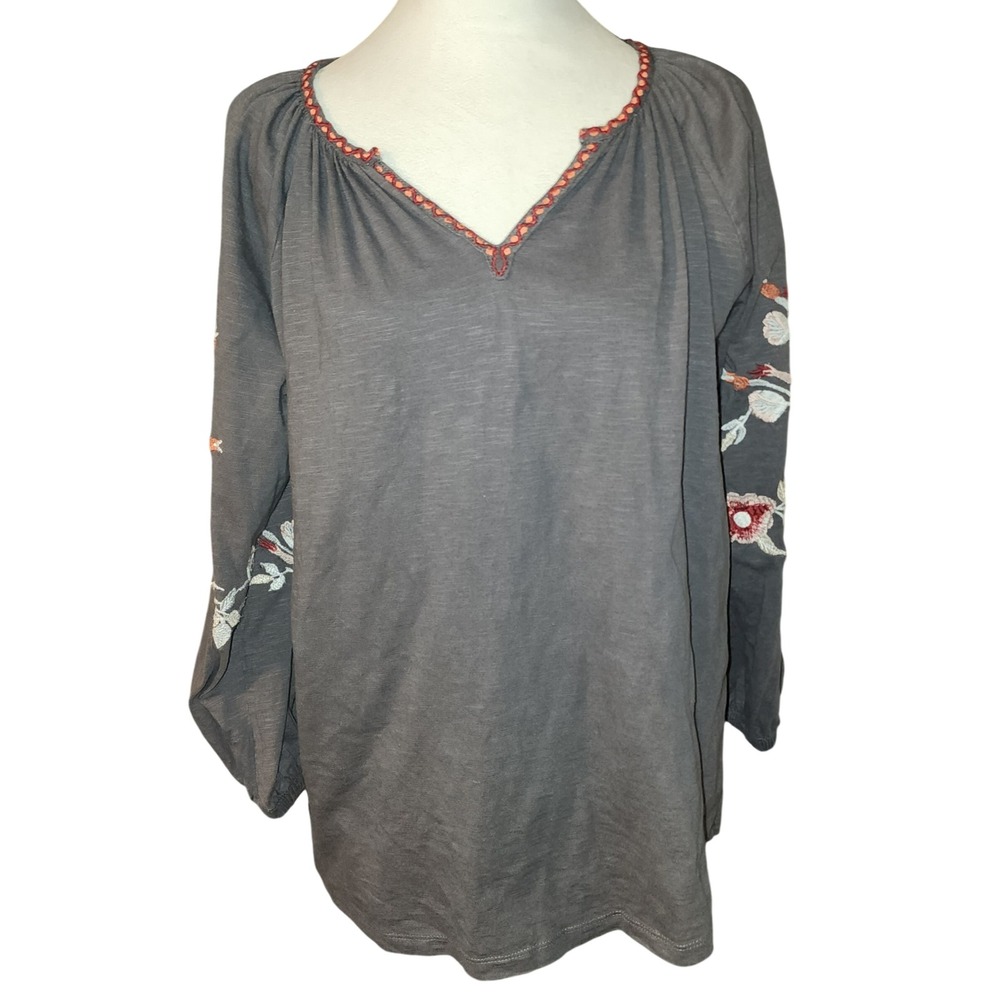 Cato Gray Floral Embroidered Long Sleeve Peasant Top Cotton V-Neck Blouse M